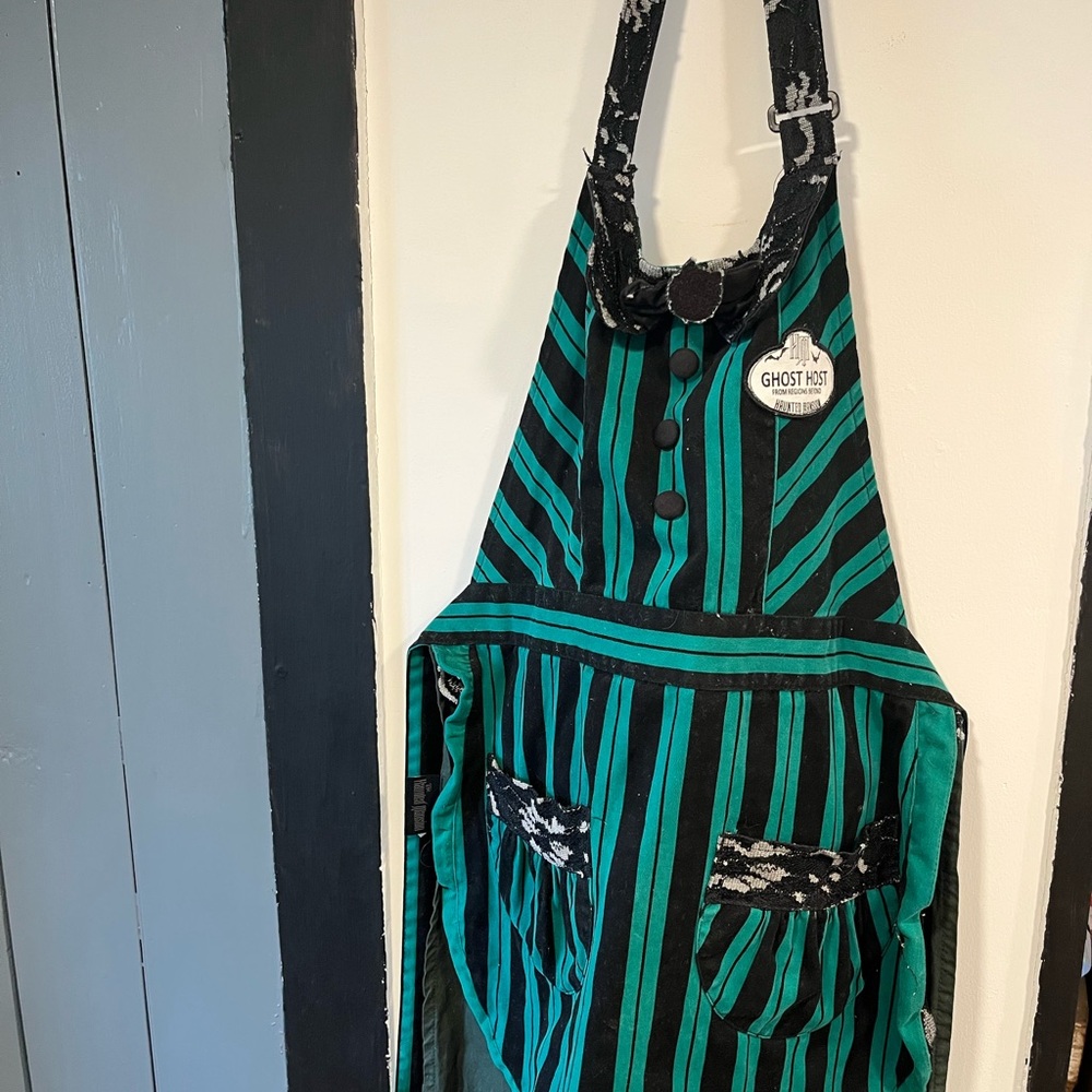 Disney Parks Haunted Mansion Apron